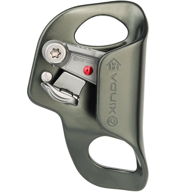 Ascensor de pecho avanzado