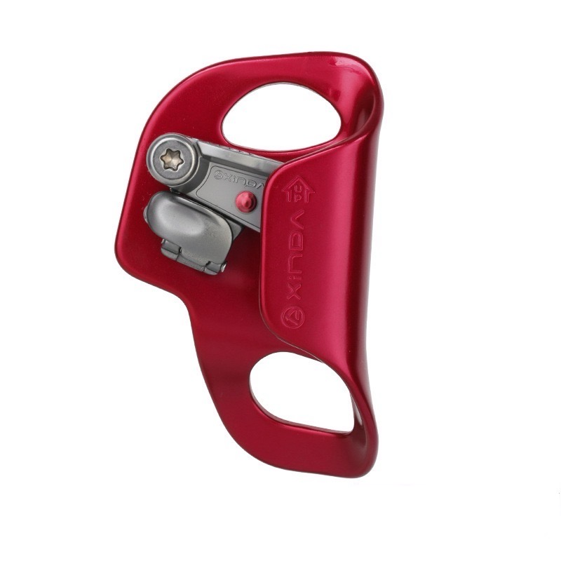 Ascensor de pecho avanzado